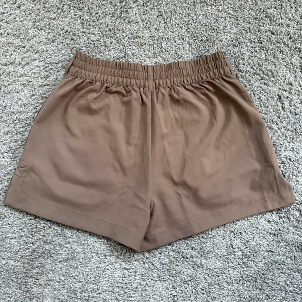 Beyond Yoga Status High Waist Shorts - Picture 2 of 5